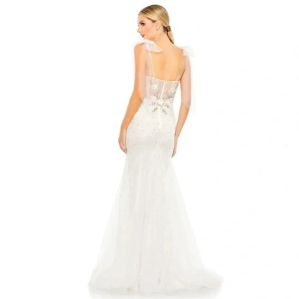 Mac Duggal Embellished Sleeveless Bow Tie Shoulder V-Neck Mermaid Gown